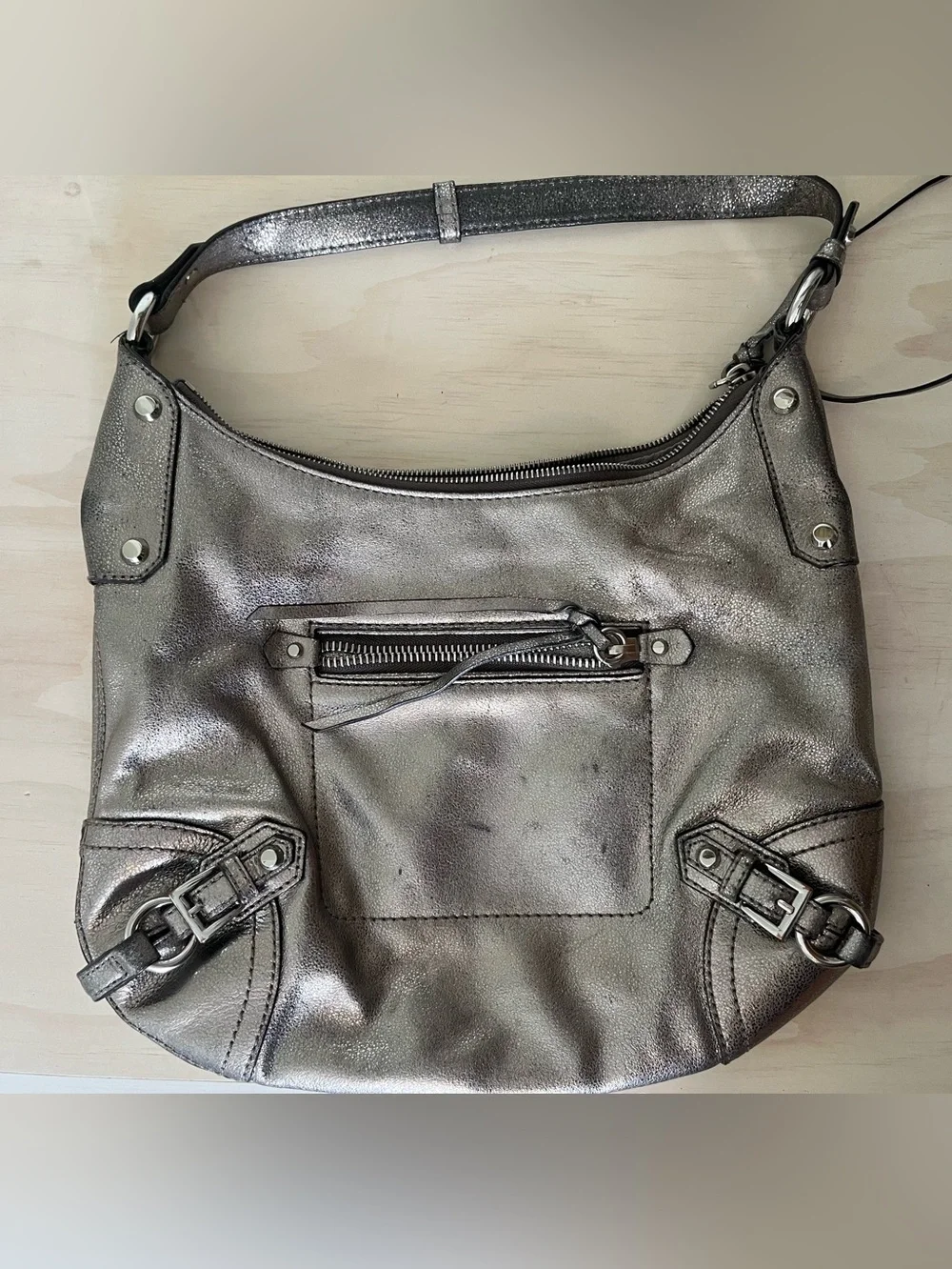 Vintage Y2K Michael Kors Metallic Silver Leather shoulder Bag missing charm